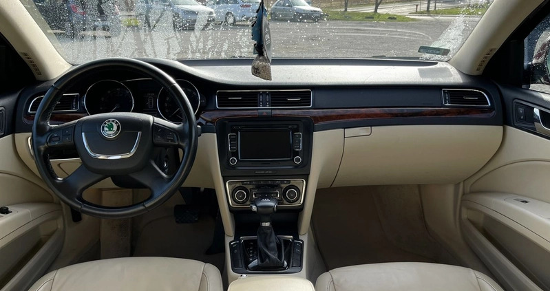 Skoda Superb cena 33000 przebieg: 146533, rok produkcji 2009 z Świętochłowice małe 67